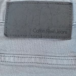 Calvin Klein Grey Jeans 32/34